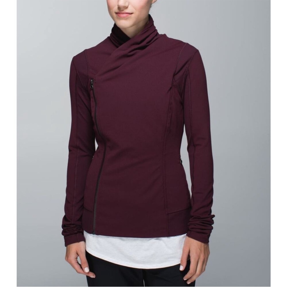 Lululemon Yoga Jacket - Burgundy Size 8